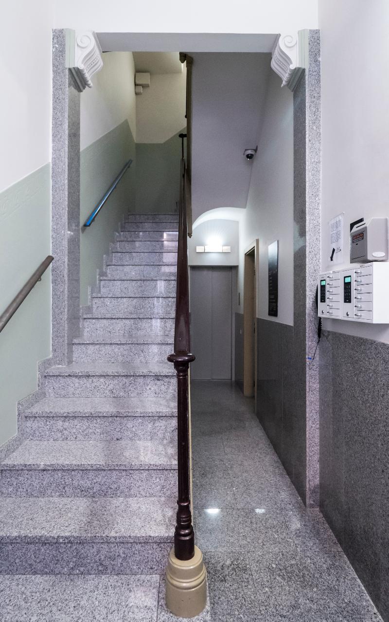 Barcelona Sants Station Apartments Exterior photo